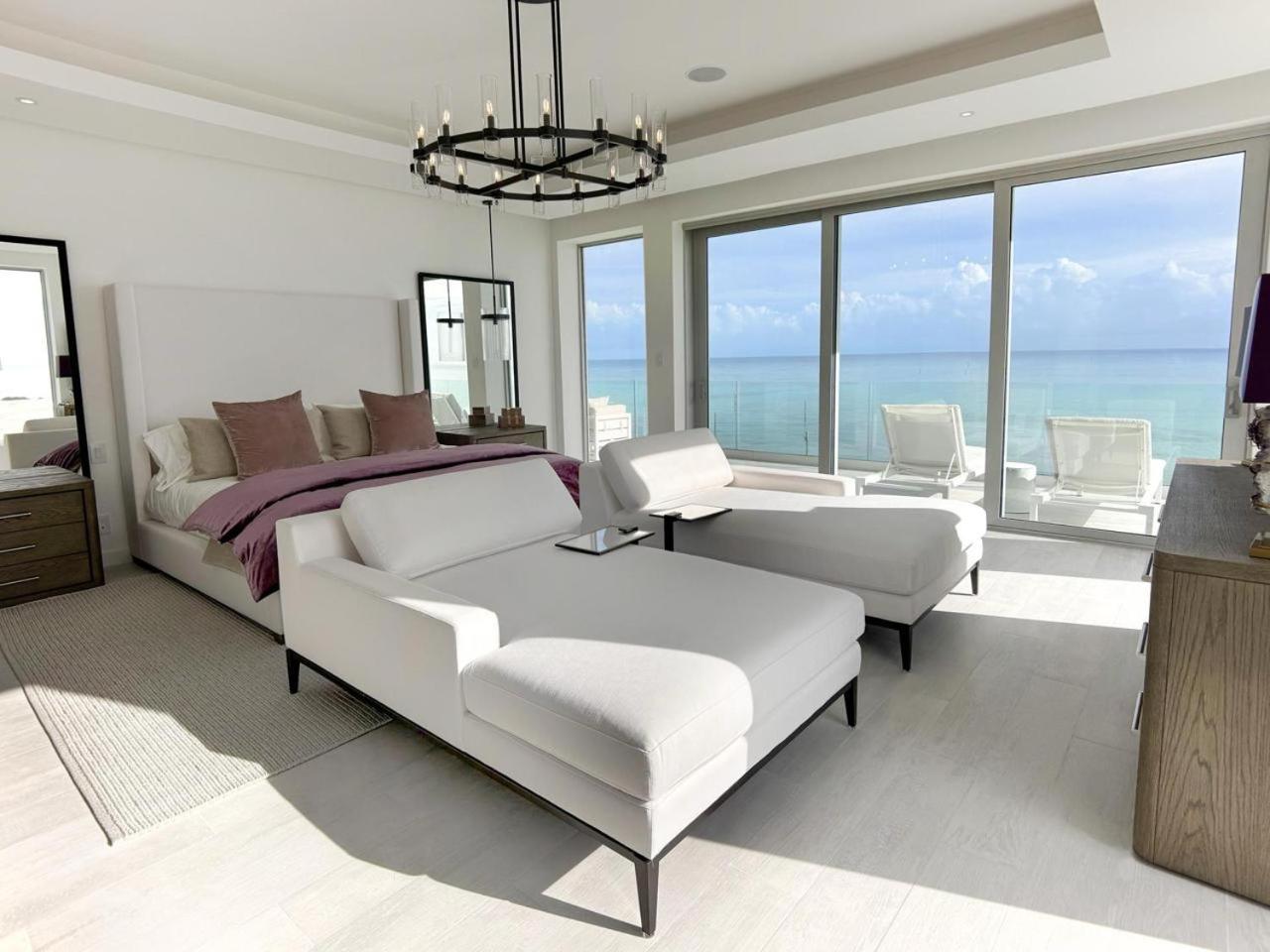 Palm Cay Marina And Resort